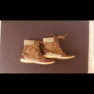 Sperry Hikerfish Lace Up Ankle Boots Size 9m